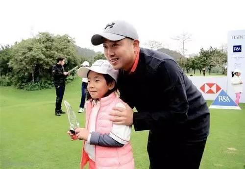 樊振东vs张继科，乒乓球界的巅峰对决